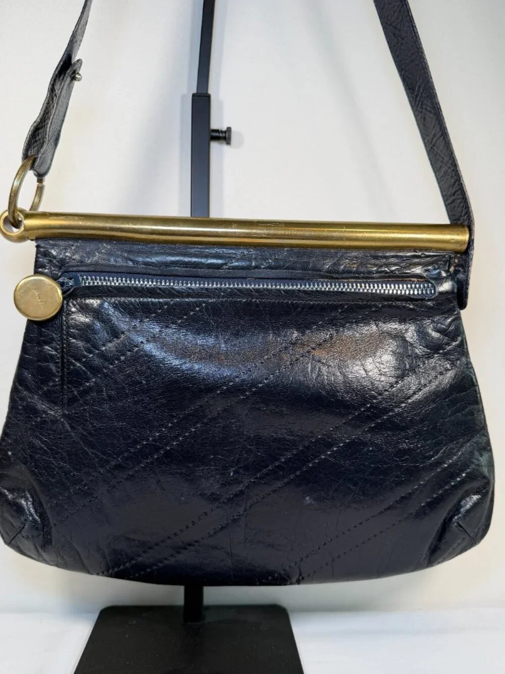 Vintage DONNA ESA Italian Leather Brass Accent Handbag Navy Black
